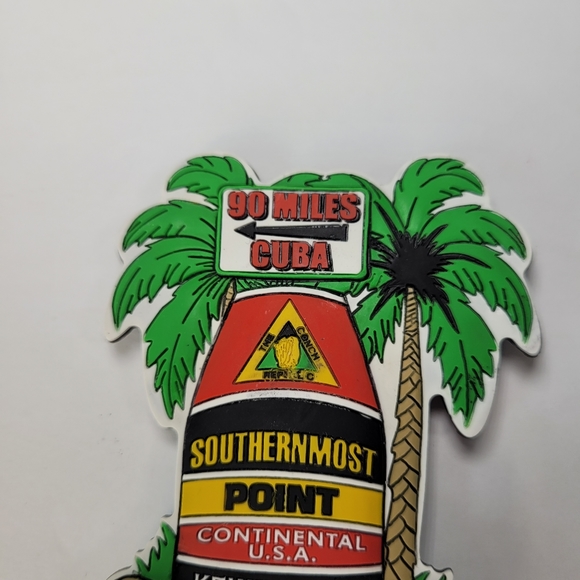CONCH REPUBLIC Key West Florida Flexible Rubber Magnet Palm Tree - Picture 4 of 5